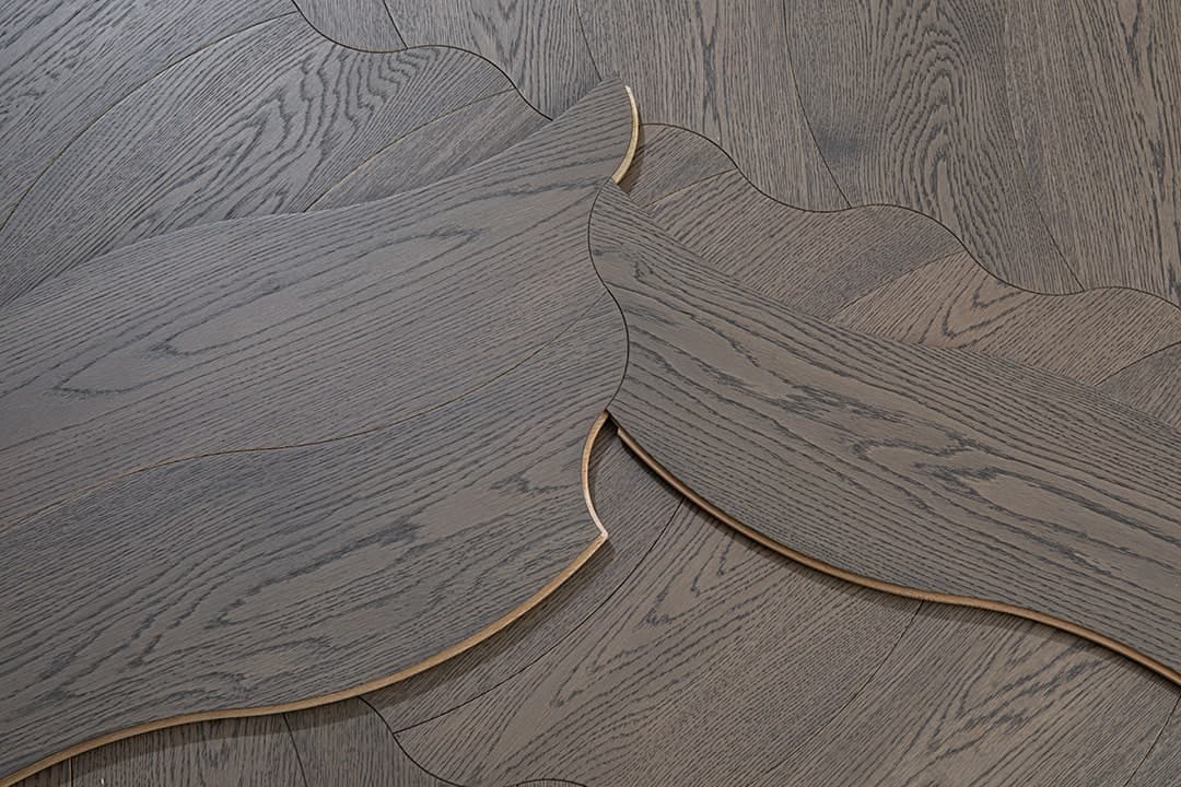 Bergama — Grey Oak (Brushed) (3)