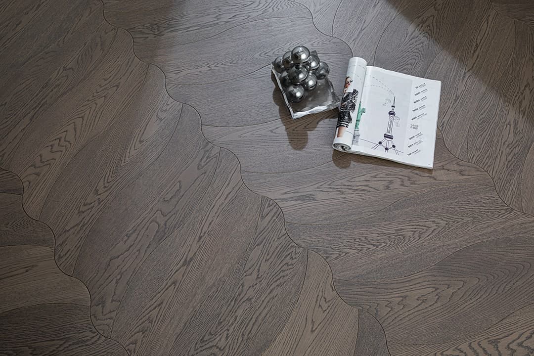 Bergama — Grey Oak (Brushed) (8)