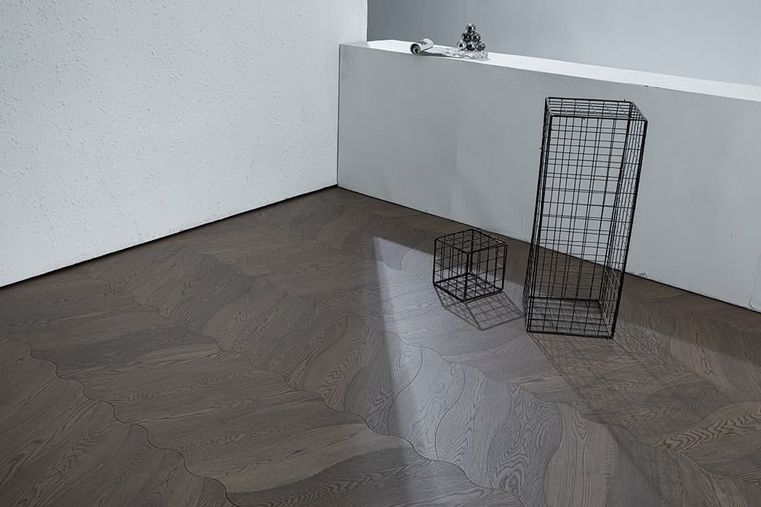 Bergama — Grey Oak (Brushed) (9)