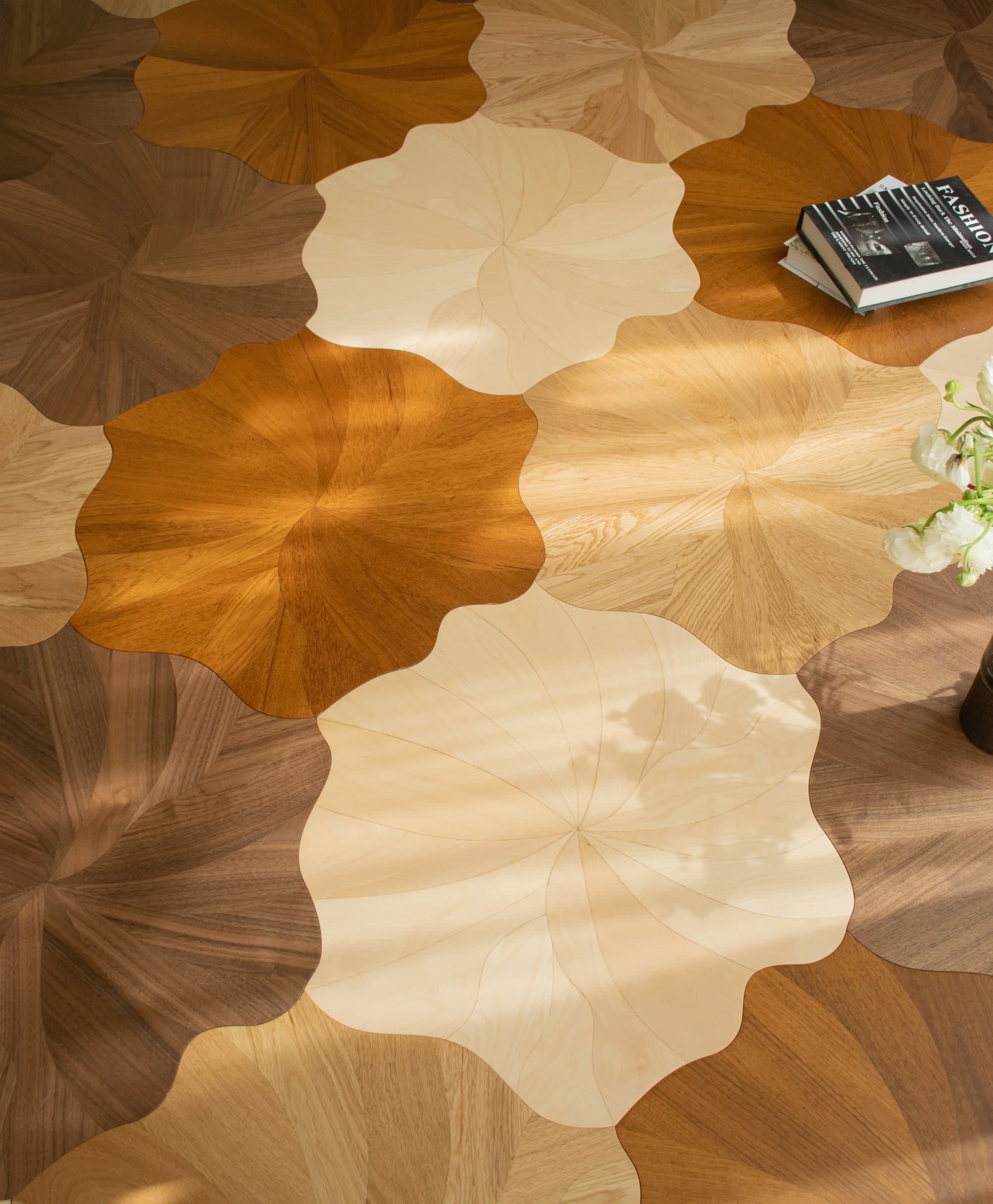 Efes — Four-Wood Set (Oak · Walnut · Teak · Birch) (3)