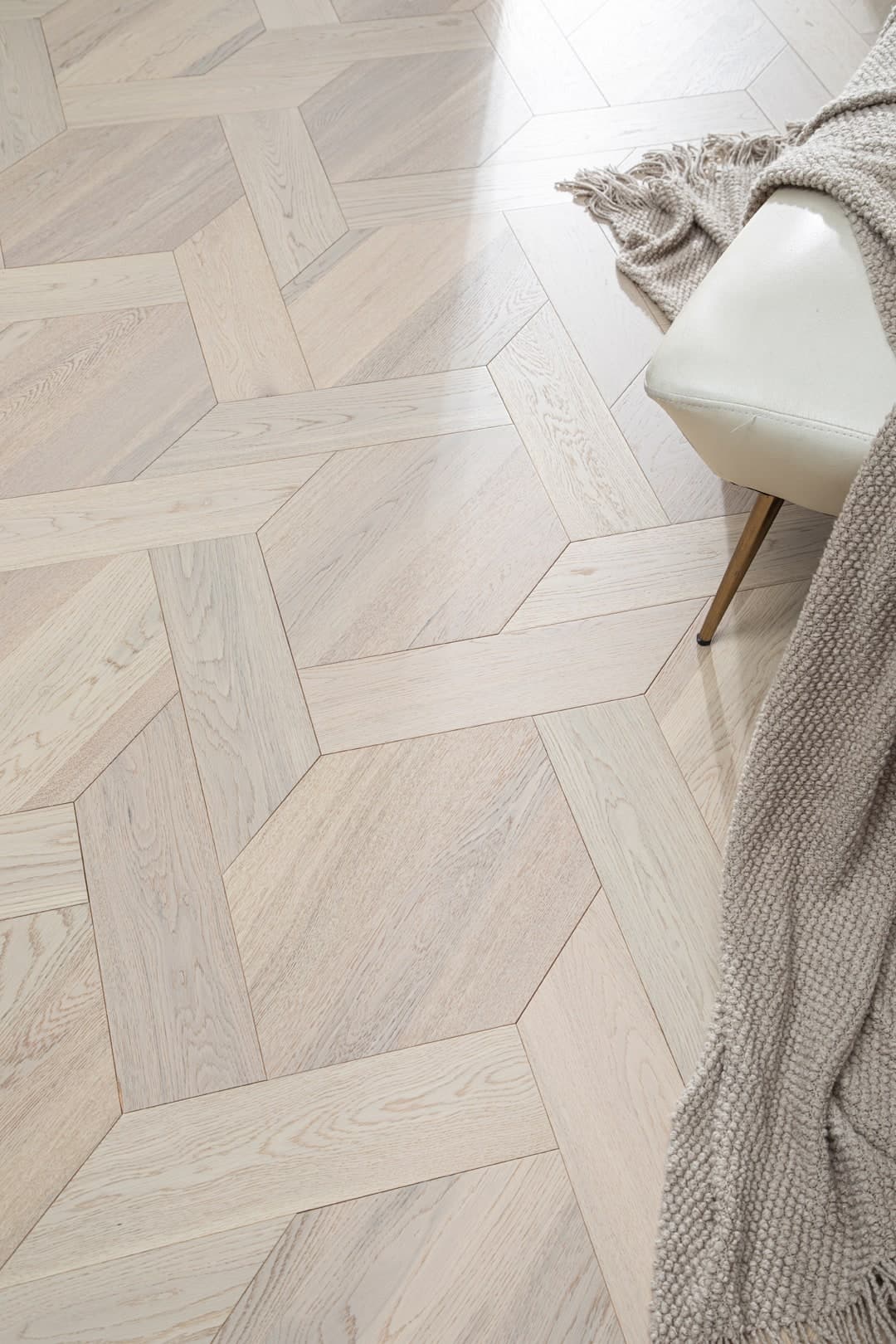 Milet — Metallic Oak (2)