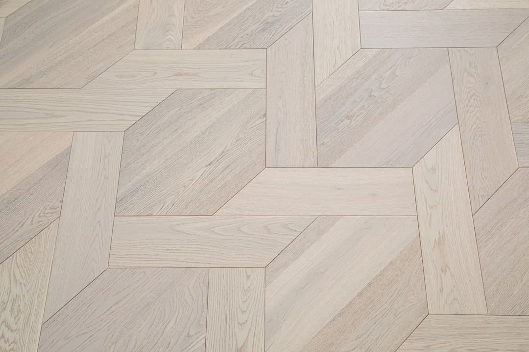 Milet — Metallic Oak (9)