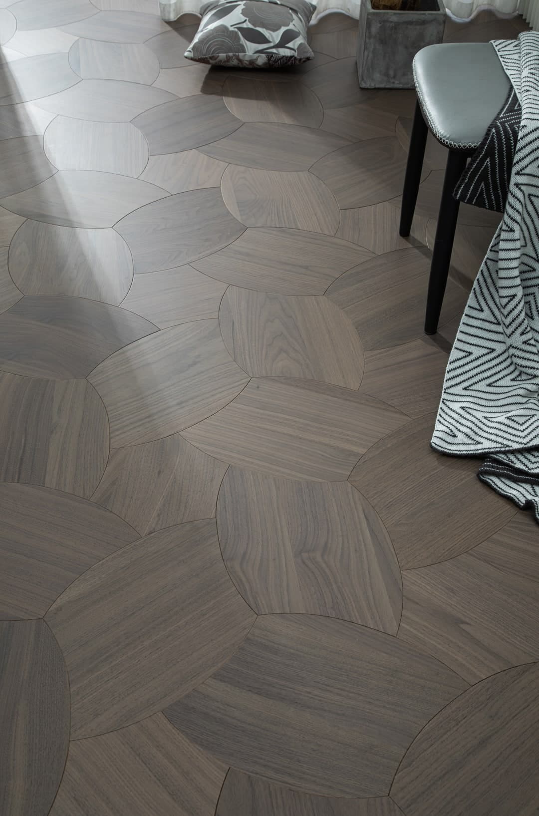Pamukkale — Walnut (Brushed) (6)