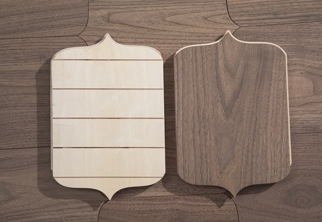 Side — Walnut (Brushed) (10)