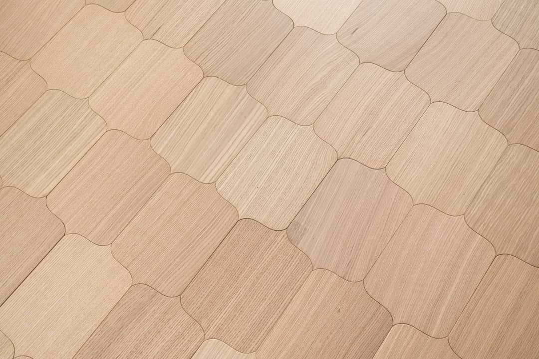 Side — Natural Oak (Brushed) (1)