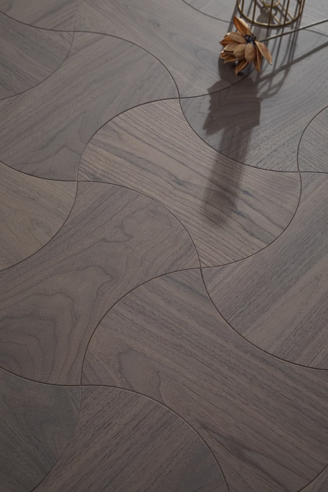 Truva — Walnut (Brushed) (6)