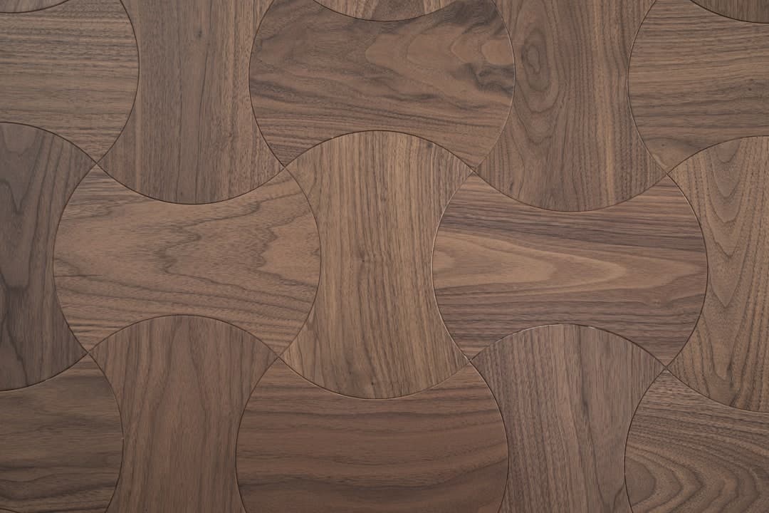 Truva — Walnut (Smooth) (6)