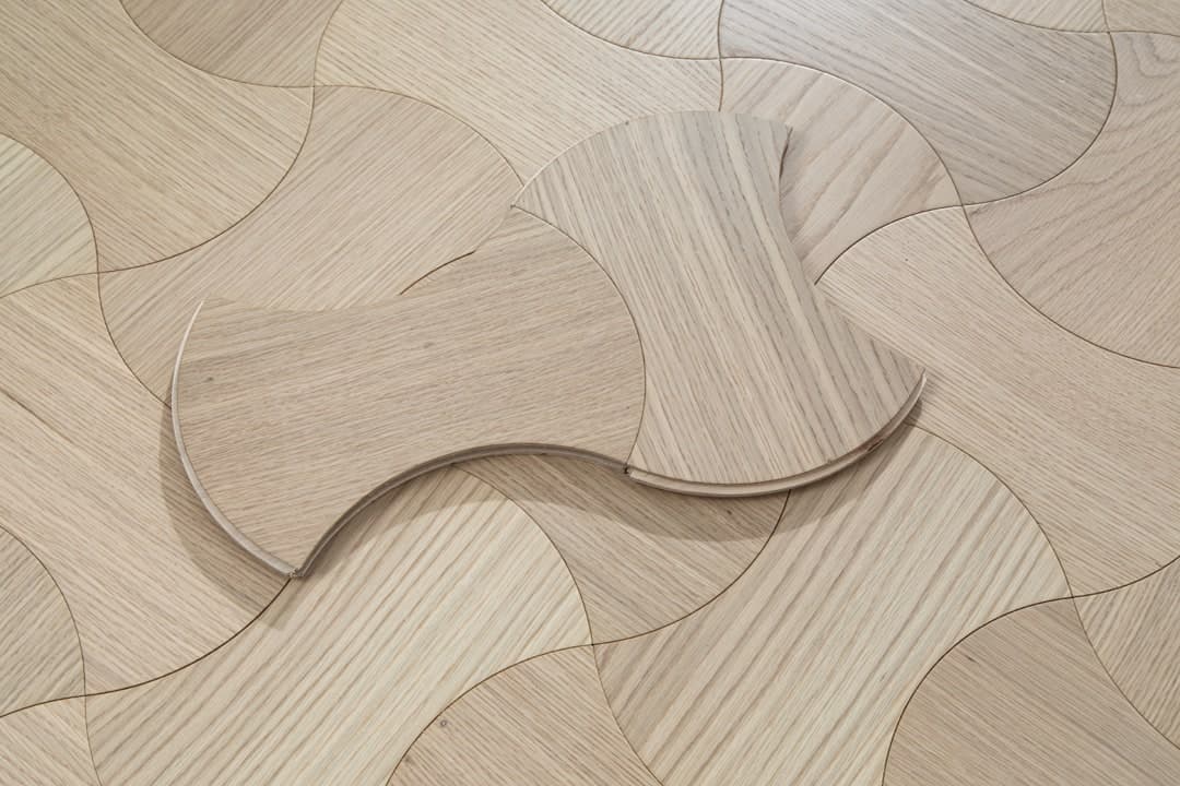 Truva — Natural Oak (Brushed) (3)