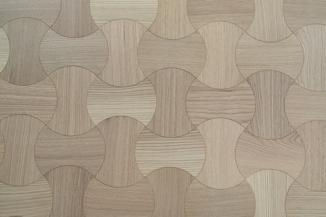 Truva — Natural Oak (Brushed) (4)