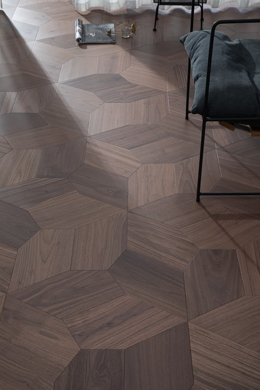 Zeugma — Walnut (Smooth) (4)