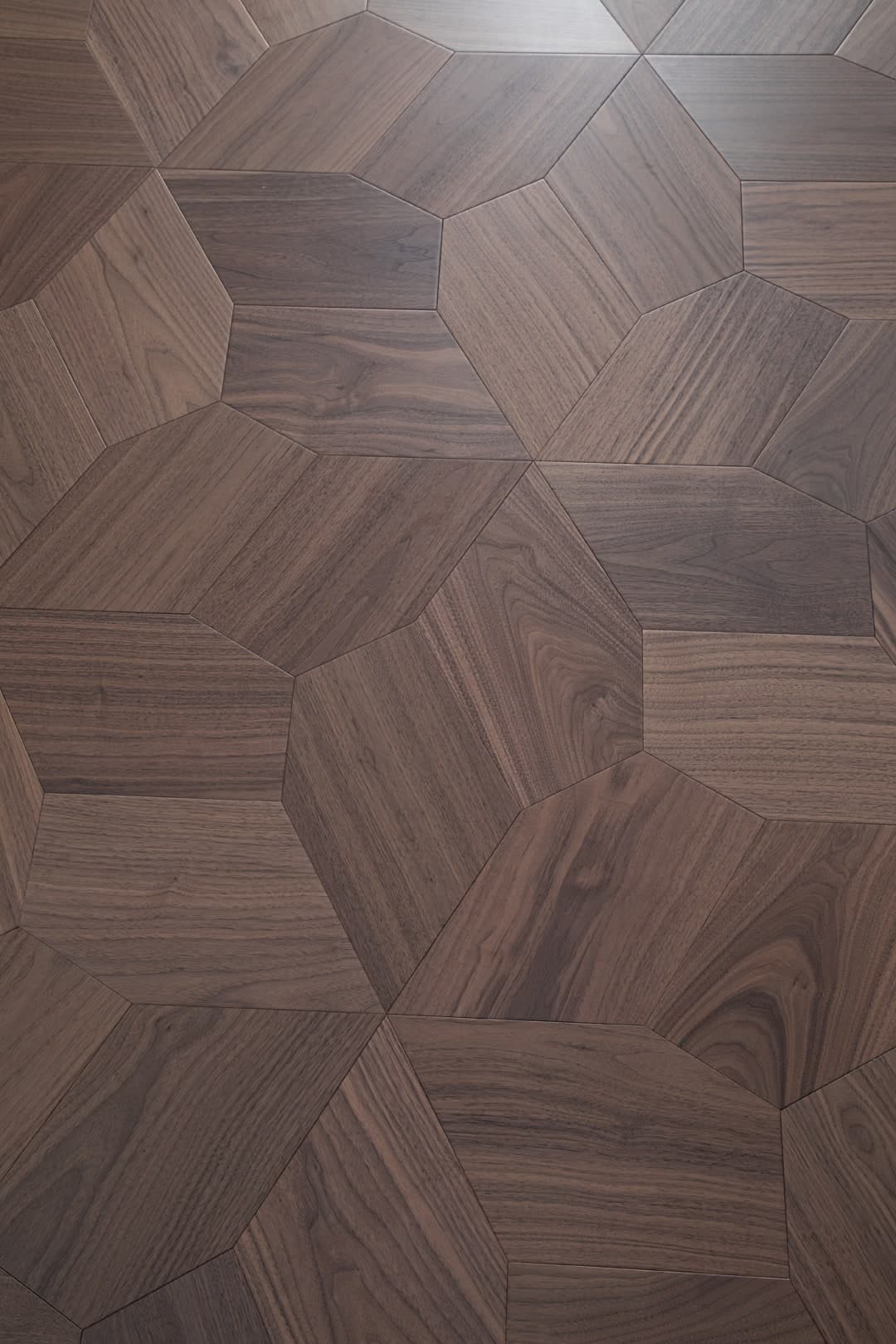 Zeugma — Walnut (Smooth) (9)